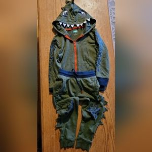 Boys Dinosaur sweat pants & Jacket 5T